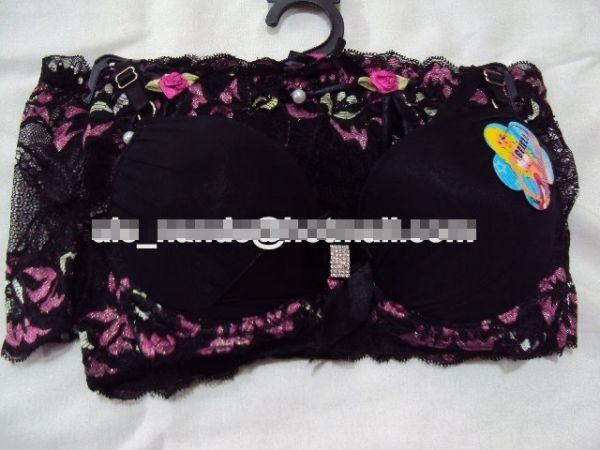 Lingerie com sainha